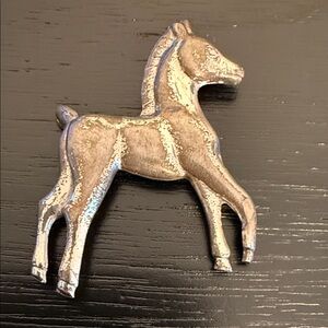 vVintage sterling silver Lang horse brooch